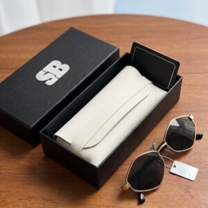 women luxury gold tint